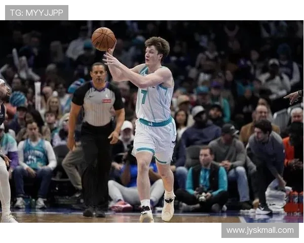 克尼佩尔近期状态火热场均273分助球队争胜投篮命中率高达56 克尼佩尔近期状态火热场均273分助球队争胜投篮命中率高达56