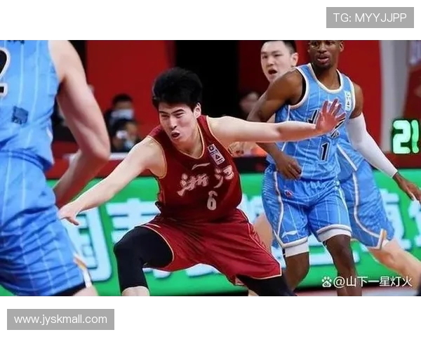 张佳玮点评：申京虽砍28分全场最高阿门第四节表现堪称最佳